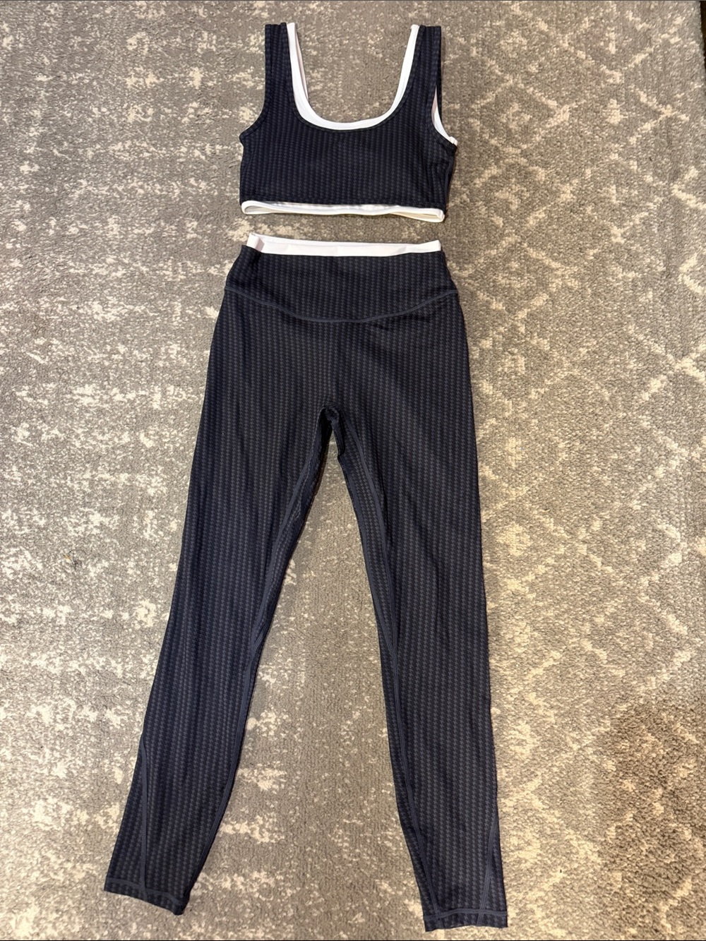 Black Textured High-Waist Leggings & Crop Top Set - Black